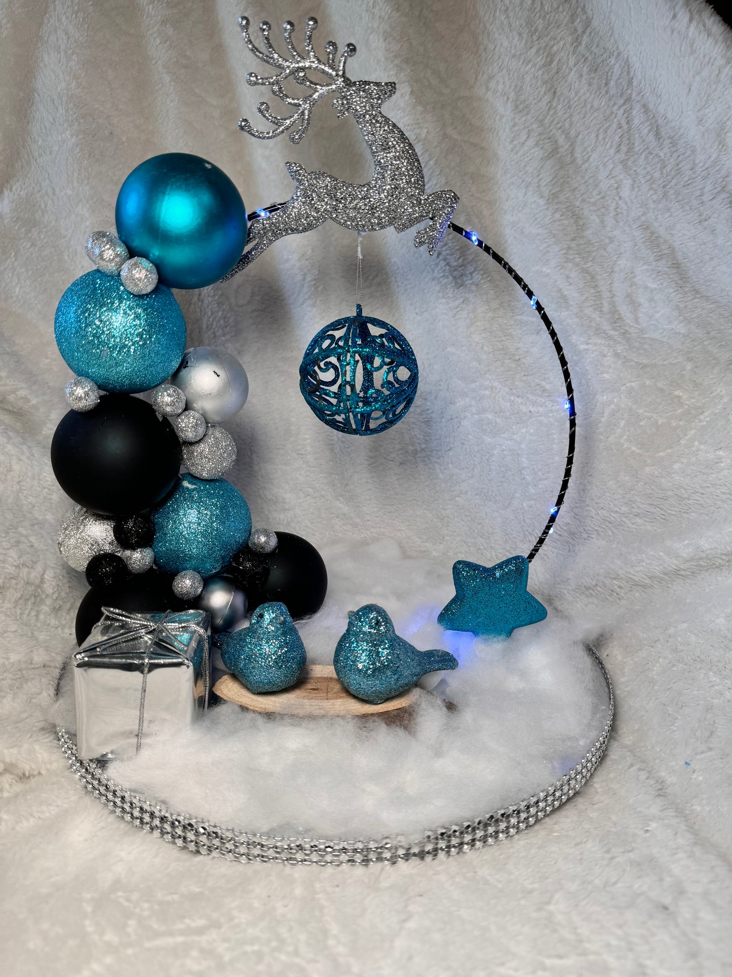 Deko- Ring | Weihnachtsdeko | inkl. Beleuchtung | Weihnachtsdekoration Ring | Loop Dekoration | Weihnachten