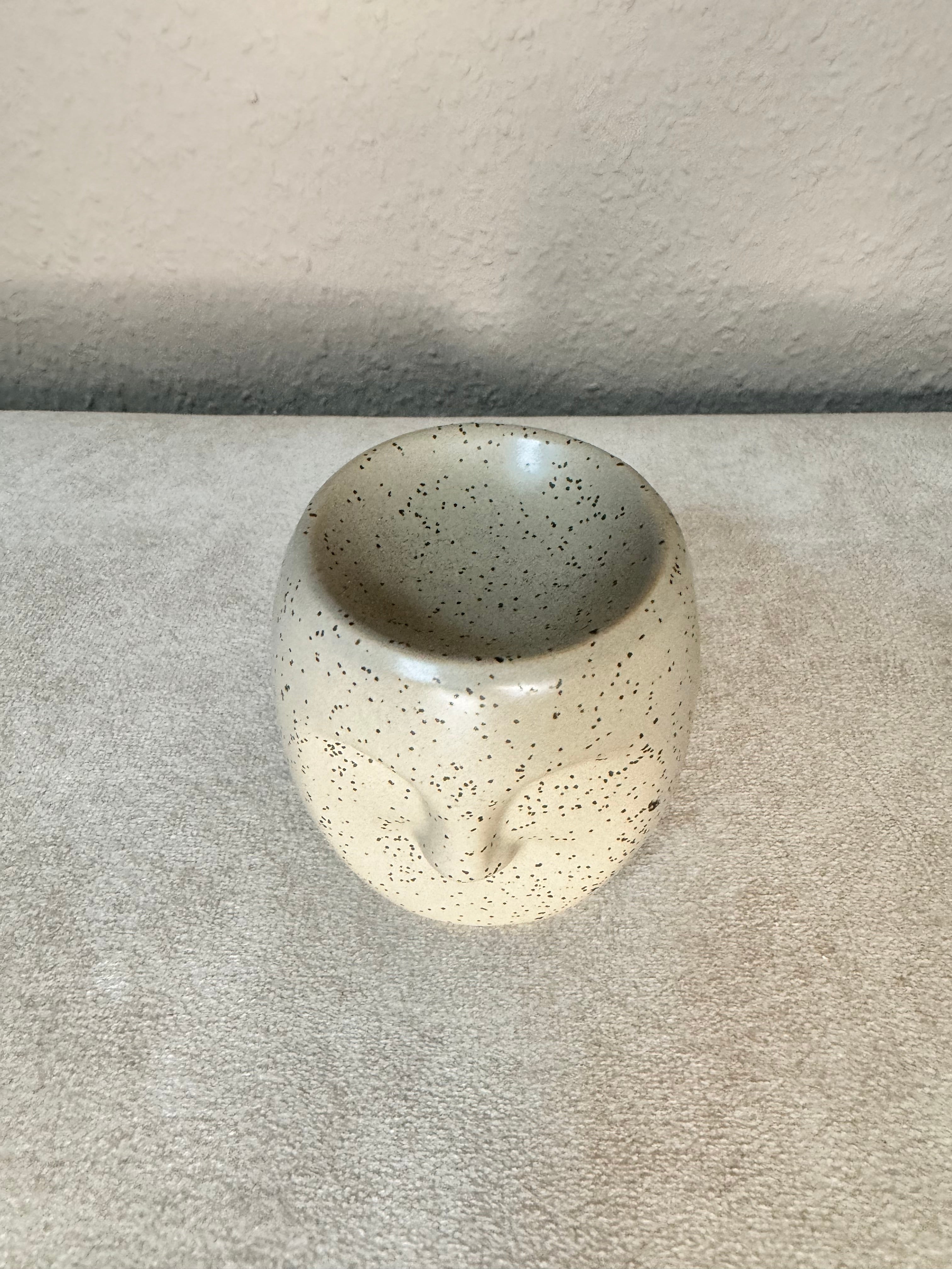 Duftlampe | Stein Optik | Beton Optik | Gesicht | ästhetisch