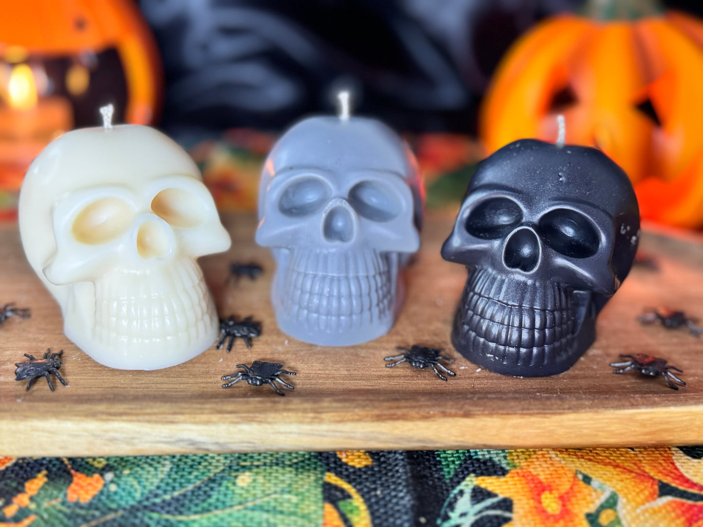 Halloween | Kerze | Totenkopf | Totenschädel | Skull Candle | Totenkopf mit Blumen | Blumentotenkopf